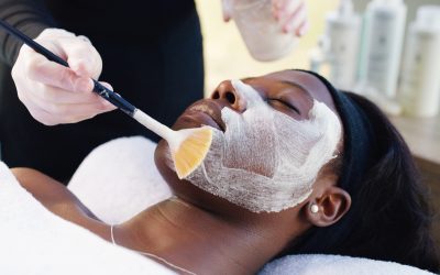 3 Reasons to Try a Laser + Peel Combo This Winter